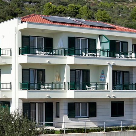 Apartments By The Sea Igrane, Makarska - 17292 Extérieur photo