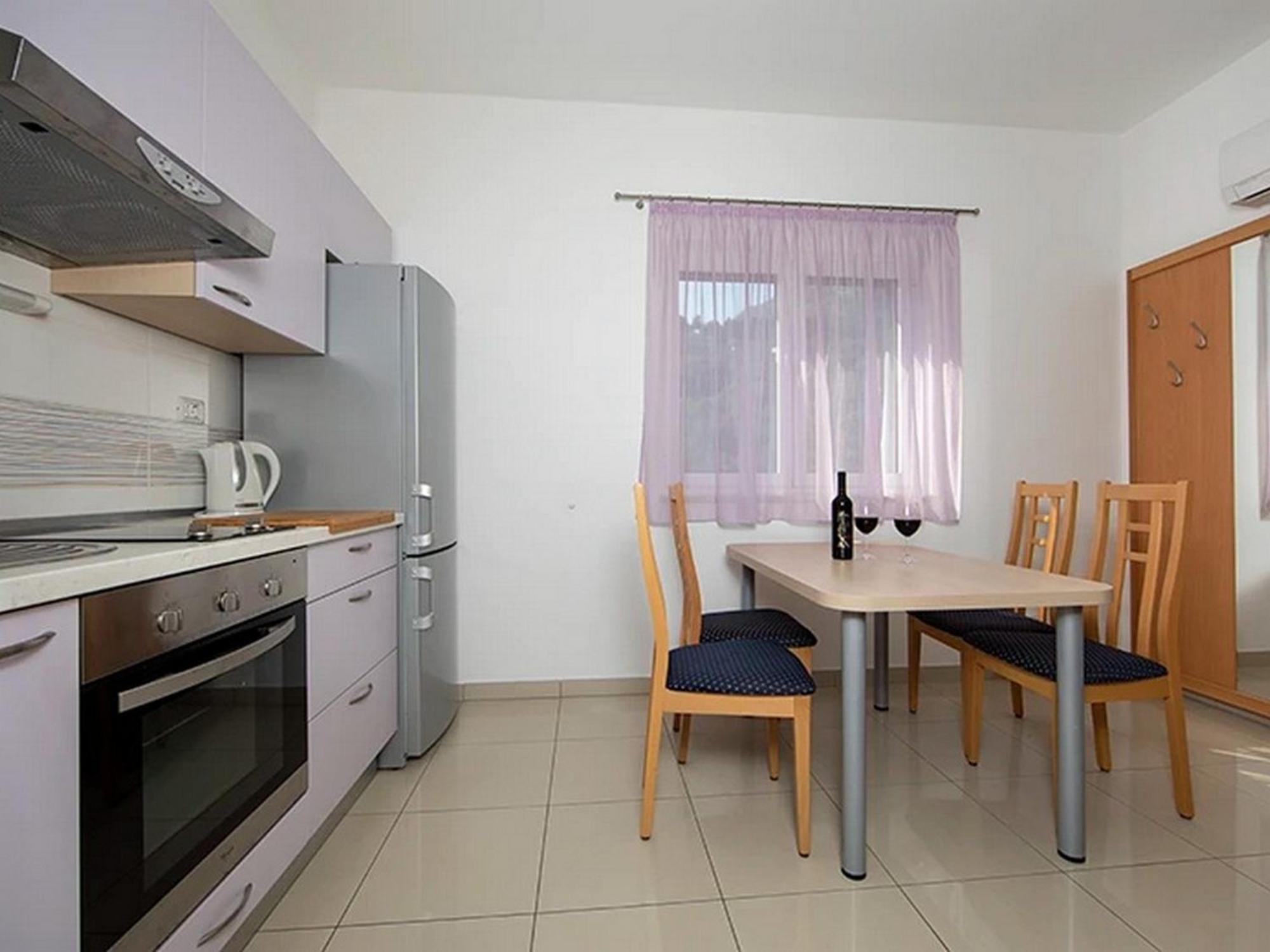 Apartments By The Sea Igrane, Makarska - 17292 Extérieur photo