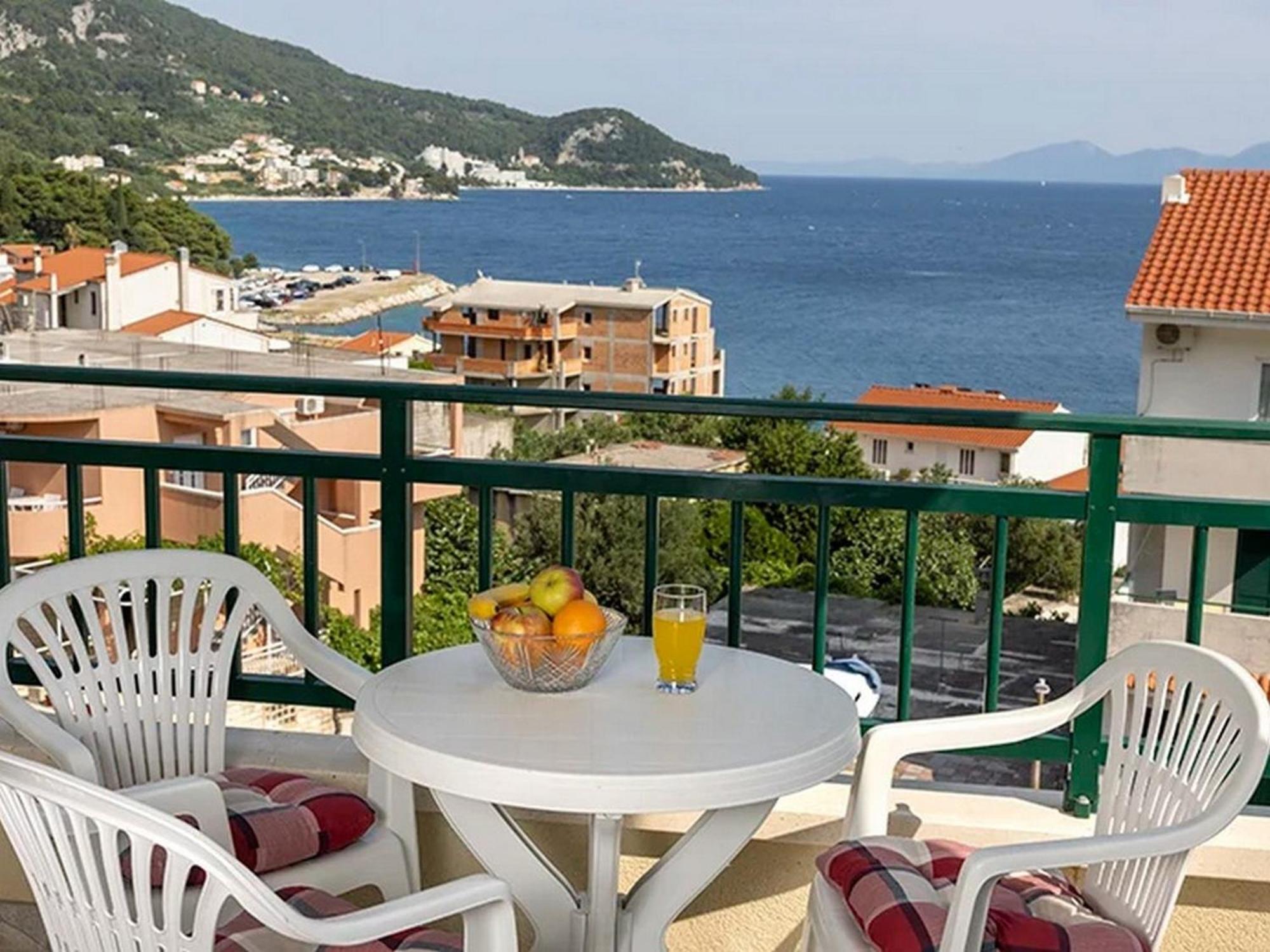 Apartments By The Sea Igrane, Makarska - 17292 Extérieur photo